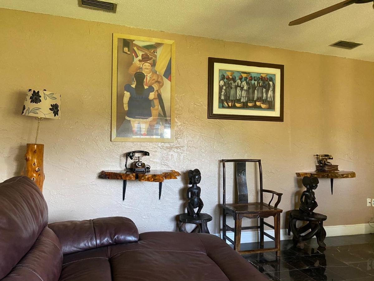 מלון Oyo Family Ranch At Melbourne Fl מראה חיצוני תמונה
