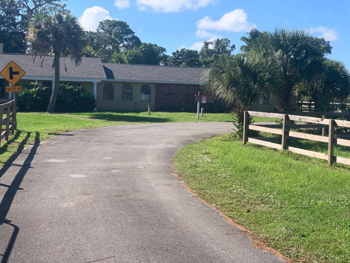 מלון Oyo Family Ranch At Melbourne Fl מראה חיצוני תמונה